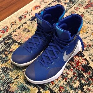Nike Hyperdunk 2015